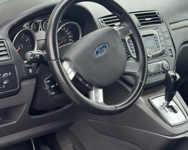 Черный Форд Си-Макс, объемом двигателя 2 л и пробегом 220 тыс. км за 5450 $, фото 6 на Automoto.ua