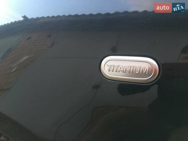 Чорний Форд Сі-Макс, об'ємом двигуна 1.6 л та пробігом 245 тис. км за 5400 $, фото 5 на Automoto.ua