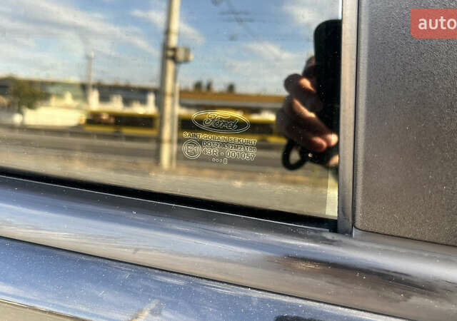 Чорний Форд Сі-Макс, об'ємом двигуна 1.75 л та пробігом 300 тис. км за 6500 $, фото 28 на Automoto.ua