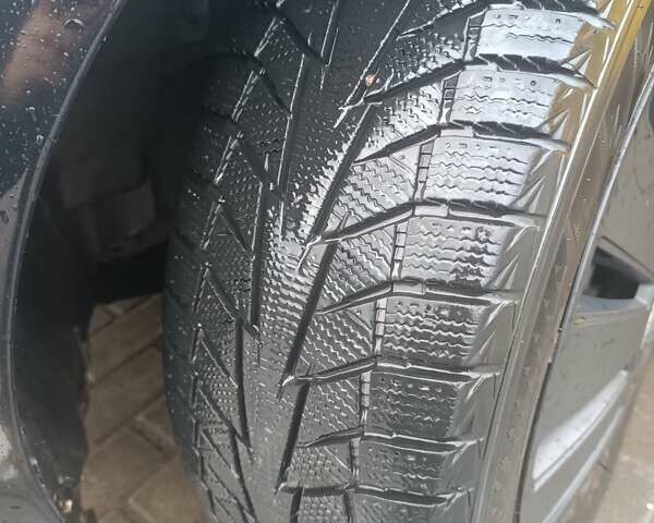 Черный Форд Си-Макс, объемом двигателя 1.8 л и пробегом 330 тыс. км за 5500 $, фото 25 на Automoto.ua