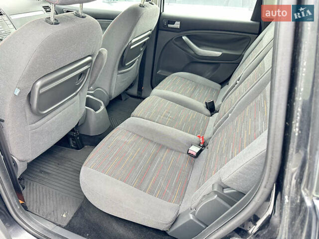 Черный Форд Си-Макс, объемом двигателя 1.6 л и пробегом 225 тыс. км за 5500 $, фото 8 на Automoto.ua