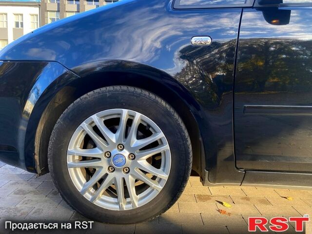Чорний Форд Сі-Макс, об'ємом двигуна 1.6 л та пробігом 225 тис. км за 6000 $, фото 11 на Automoto.ua