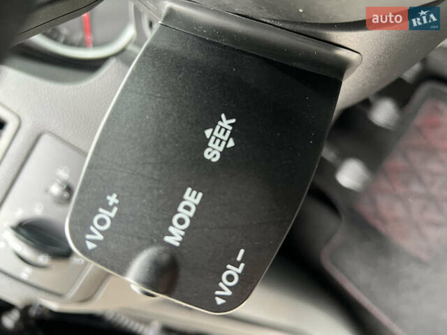 Чорний Форд Сі-Макс, об'ємом двигуна 1.8 л та пробігом 210 тис. км за 5650 $, фото 72 на Automoto.ua