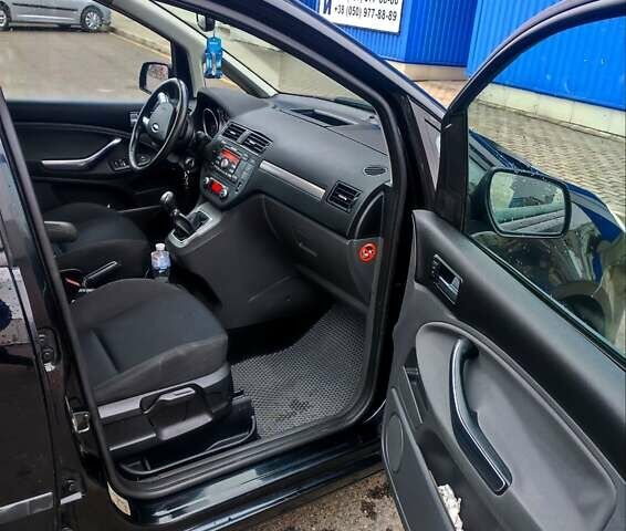 Черный Форд Си-Макс, объемом двигателя 1.56 л и пробегом 245 тыс. км за 5500 $, фото 9 на Automoto.ua