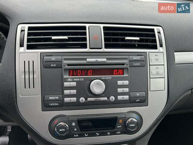 Чорний Форд Сі-Макс, об'ємом двигуна 1.8 л та пробігом 210 тис. км за 5650 $, фото 77 на Automoto.ua