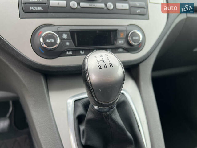 Чорний Форд Сі-Макс, об'ємом двигуна 1.8 л та пробігом 210 тис. км за 5650 $, фото 81 на Automoto.ua