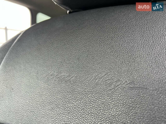 Чорний Форд Сі-Макс, об'ємом двигуна 1.8 л та пробігом 210 тис. км за 5650 $, фото 68 на Automoto.ua