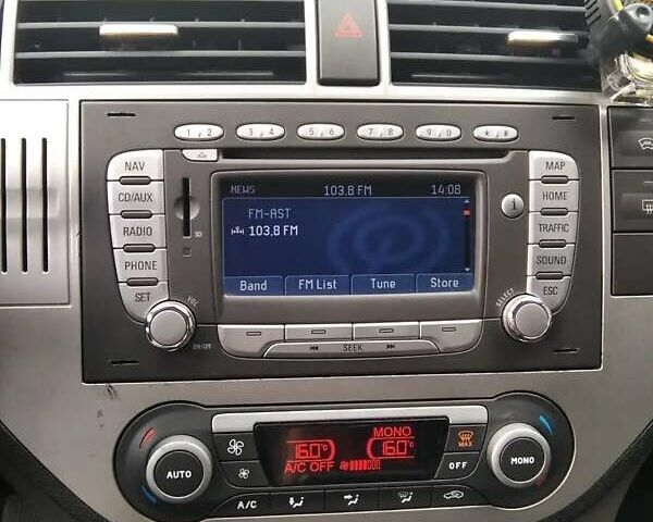 Чорний Форд Сі-Макс, об'ємом двигуна 1.56 л та пробігом 230 тис. км за 5500 $, фото 4 на Automoto.ua