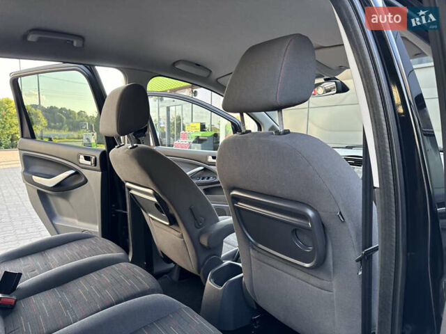 Чорний Форд Сі-Макс, об'ємом двигуна 1.6 л та пробігом 227 тис. км за 6499 $, фото 86 на Automoto.ua