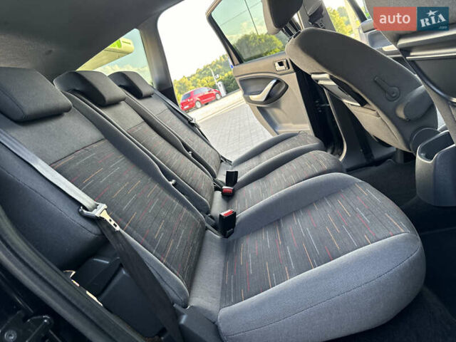 Чорний Форд Сі-Макс, об'ємом двигуна 1.6 л та пробігом 227 тис. км за 6499 $, фото 84 на Automoto.ua