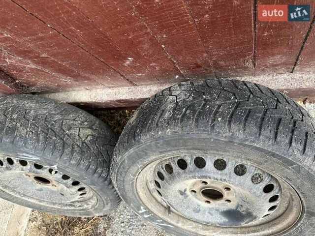 Черный Форд Си-Макс, объемом двигателя 1.6 л и пробегом 277 тыс. км за 5500 $, фото 41 на Automoto.ua