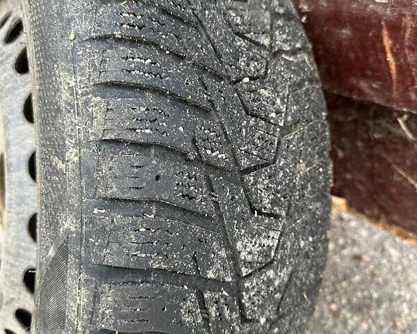 Черный Форд Си-Макс, объемом двигателя 1.6 л и пробегом 277 тыс. км за 5500 $, фото 40 на Automoto.ua