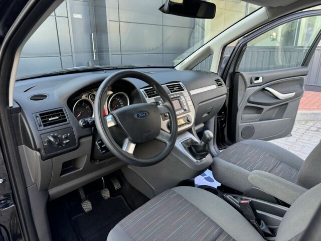 Черный Форд Си-Макс, объемом двигателя 1.6 л и пробегом 227 тыс. км за 6699 $, фото 2 на Automoto.ua