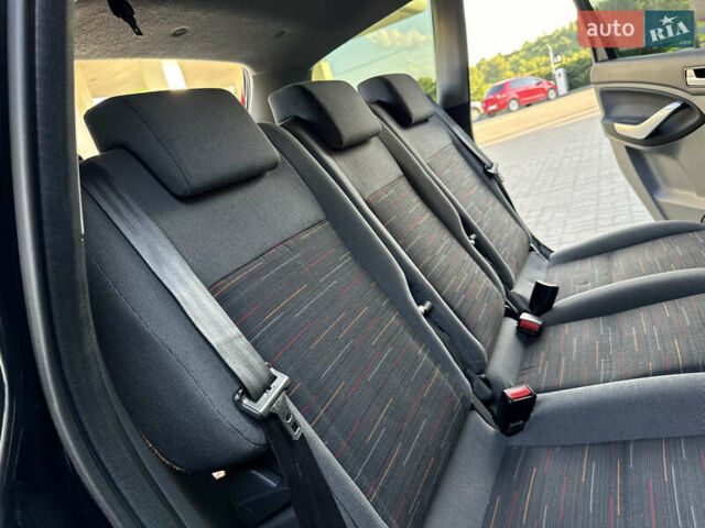 Чорний Форд Сі-Макс, об'ємом двигуна 1.6 л та пробігом 227 тис. км за 6499 $, фото 85 на Automoto.ua