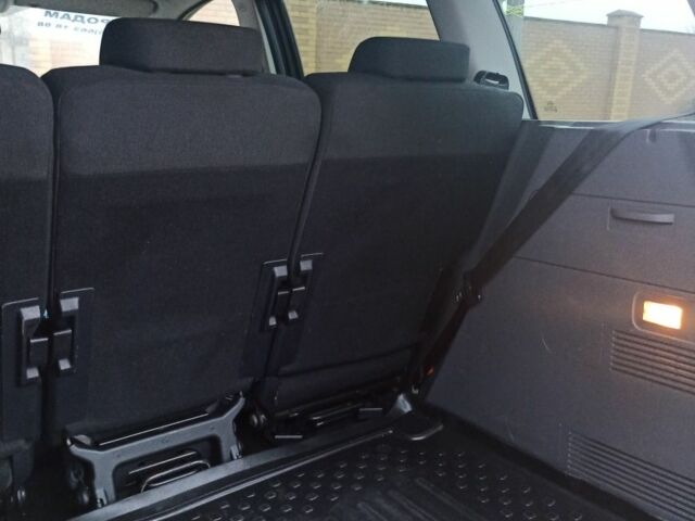 Черный Форд Си-Макс, объемом двигателя 1.6 л и пробегом 189 тыс. км за 6600 $, фото 14 на Automoto.ua