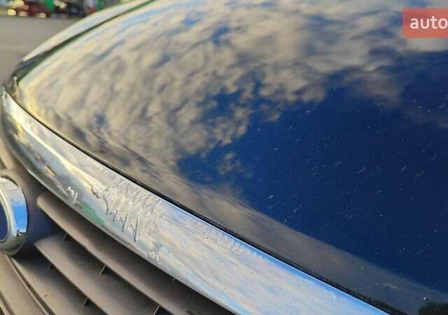 Черный Форд Си-Макс, объемом двигателя 1.6 л и пробегом 277 тыс. км за 5500 $, фото 2 на Automoto.ua