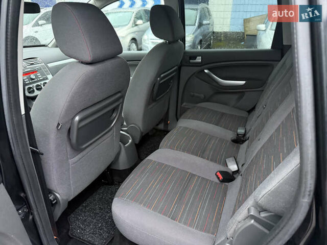 Черный Форд Си-Макс, объемом двигателя 1.6 л и пробегом 234 тыс. км за 5750 $, фото 27 на Automoto.ua