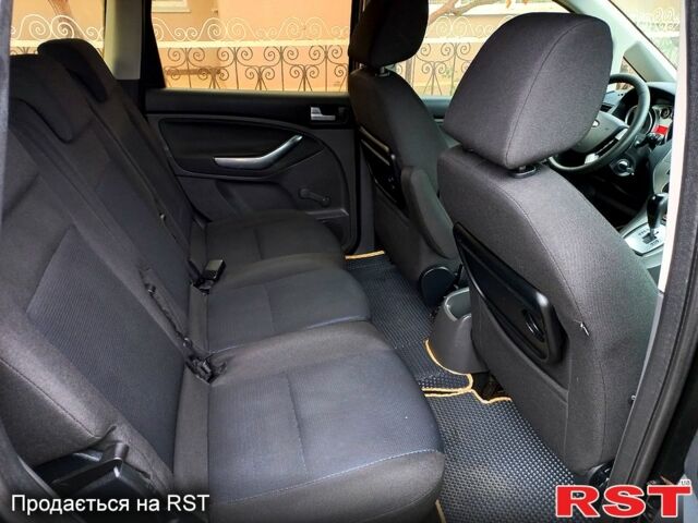 Черный Форд Си-Макс, объемом двигателя 2 л и пробегом 240 тыс. км за 5200 $, фото 4 на Automoto.ua