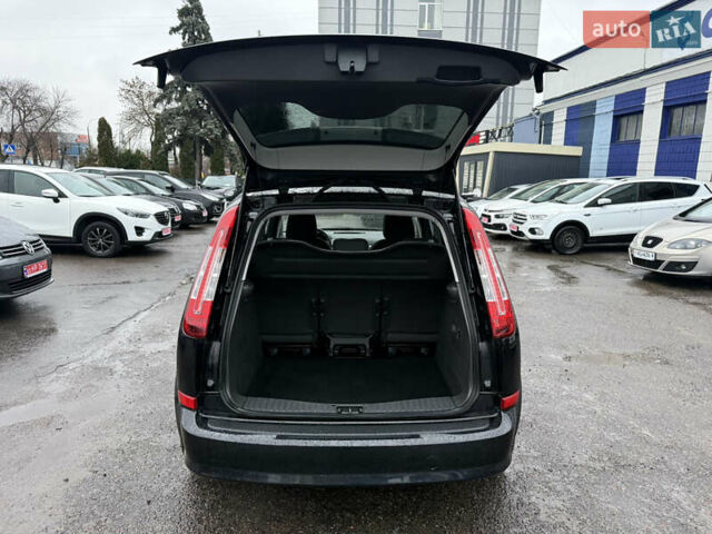 Черный Форд Си-Макс, объемом двигателя 1.6 л и пробегом 234 тыс. км за 5750 $, фото 30 на Automoto.ua