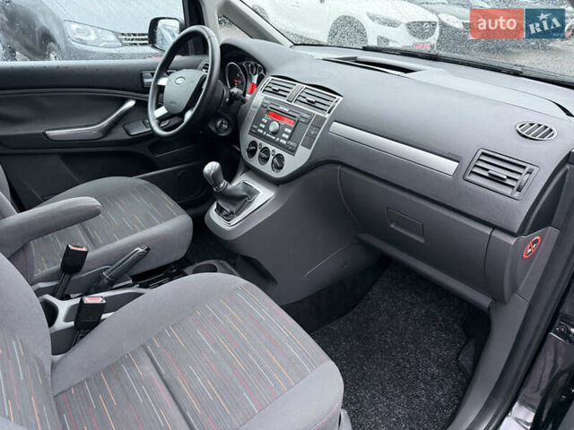 Черный Форд Си-Макс, объемом двигателя 1.6 л и пробегом 234 тыс. км за 5750 $, фото 34 на Automoto.ua