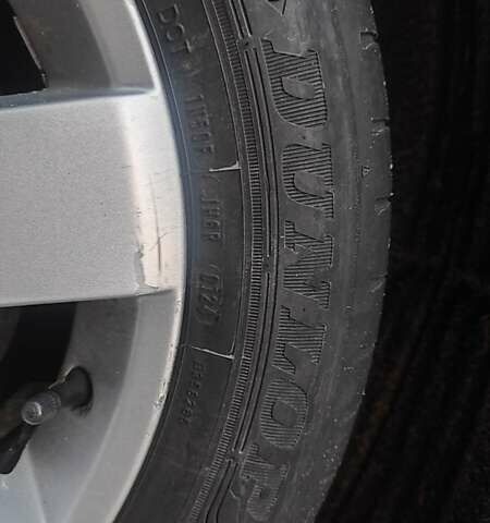 Черный Форд Си-Макс, объемом двигателя 1.6 л и пробегом 277 тыс. км за 5500 $, фото 13 на Automoto.ua