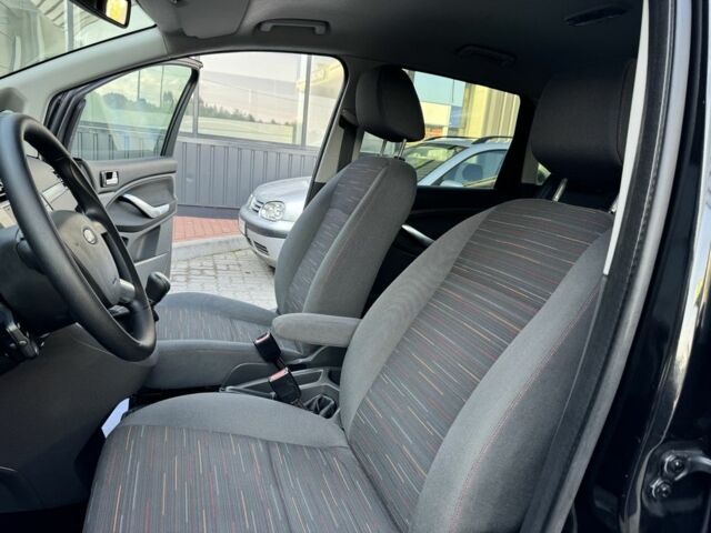 Черный Форд Си-Макс, объемом двигателя 1.6 л и пробегом 227 тыс. км за 6699 $, фото 4 на Automoto.ua