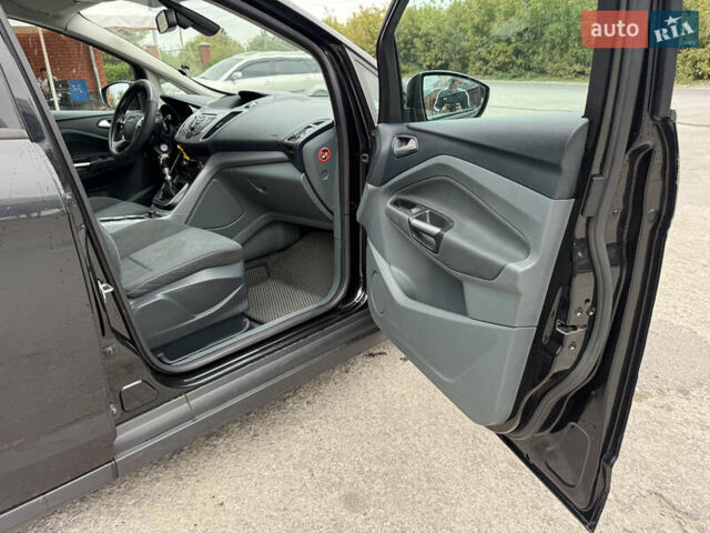 Черный Форд Си-Макс, объемом двигателя 1.6 л и пробегом 289 тыс. км за 6500 $, фото 25 на Automoto.ua