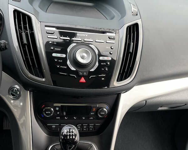 Черный Форд Си-Макс, объемом двигателя 1.6 л и пробегом 206 тыс. км за 8699 $, фото 43 на Automoto.ua