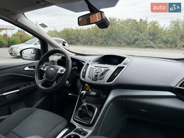 Черный Форд Си-Макс, объемом двигателя 1.6 л и пробегом 289 тыс. км за 6500 $, фото 24 на Automoto.ua