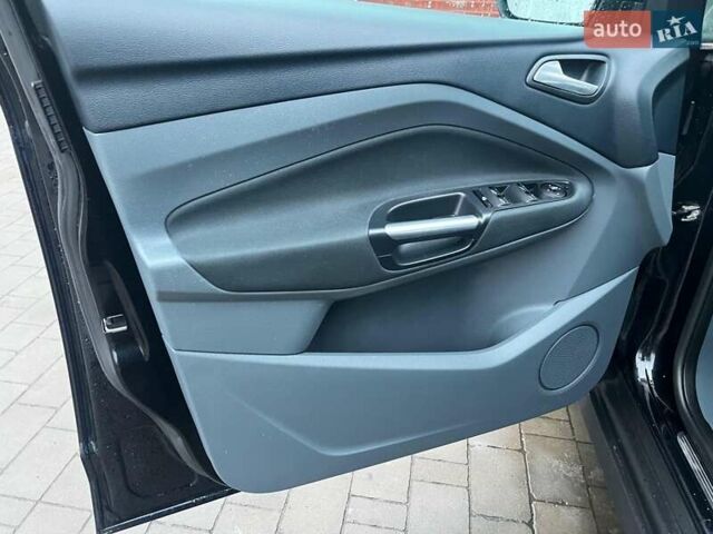 Черный Форд Си-Макс, объемом двигателя 1.6 л и пробегом 229 тыс. км за 8450 $, фото 14 на Automoto.ua