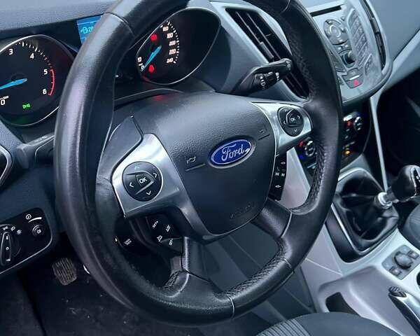 Черный Форд Си-Макс, объемом двигателя 1.6 л и пробегом 229 тыс. км за 8450 $, фото 15 на Automoto.ua