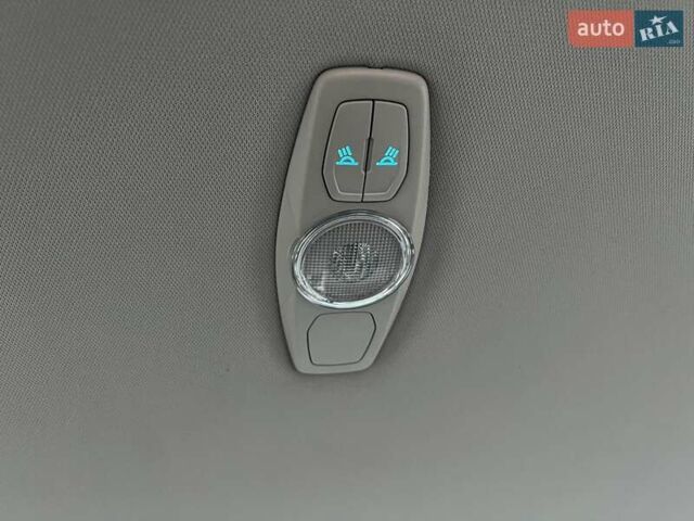 Черный Форд Си-Макс, объемом двигателя 1.6 л и пробегом 229 тыс. км за 8450 $, фото 29 на Automoto.ua