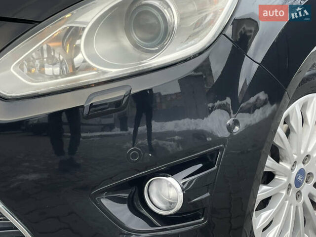 Черный Форд Си-Макс, объемом двигателя 1.6 л и пробегом 206 тыс. км за 8699 $, фото 16 на Automoto.ua