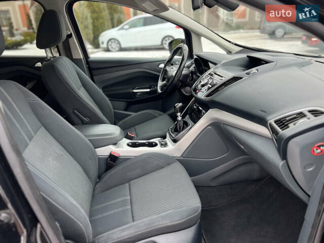 Черный Форд Си-Макс, объемом двигателя 1.6 л и пробегом 229 тыс. км за 7900 $, фото 45 на Automoto.ua