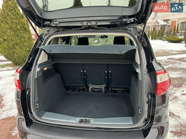 Черный Форд Си-Макс, объемом двигателя 1.6 л и пробегом 229 тыс. км за 7900 $, фото 56 на Automoto.ua