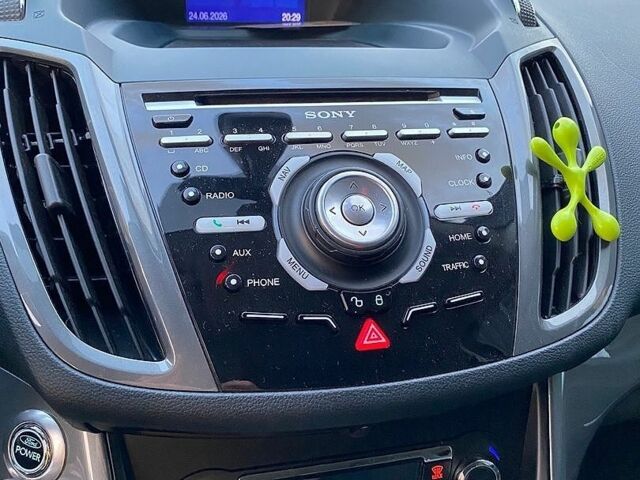 Черный Форд Си-Макс, объемом двигателя 1.6 л и пробегом 257 тыс. км за 9150 $, фото 39 на Automoto.ua