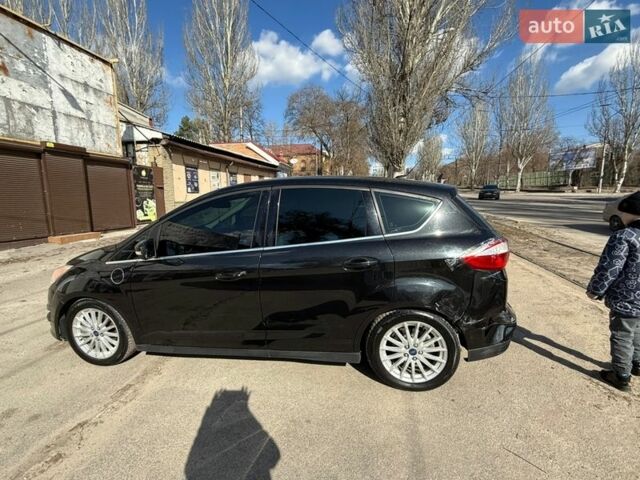 Черный Форд Си-Макс, объемом двигателя 2 л и пробегом 183 тыс. км за 7800 $, фото 2 на Automoto.ua