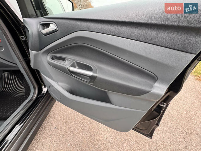 Чорний Форд Сі-Макс, об'ємом двигуна 1.6 л та пробігом 170 тис. км за 7800 $, фото 21 на Automoto.ua