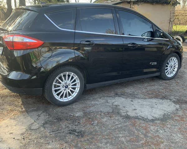 Черный Форд Си-Макс, объемом двигателя 2 л и пробегом 171 тыс. км за 10200 $, фото 10 на Automoto.ua