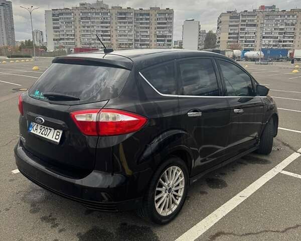 Черный Форд Си-Макс, объемом двигателя 2 л и пробегом 197 тыс. км за 8900 $, фото 2 на Automoto.ua