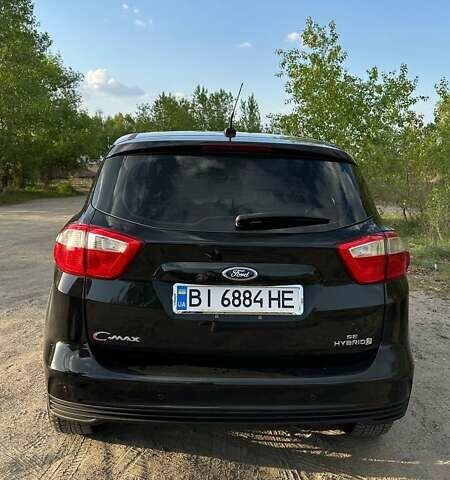 Черный Форд Си-Макс, объемом двигателя 2 л и пробегом 134 тыс. км за 7800 $, фото 2 на Automoto.ua