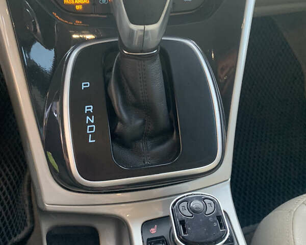 Чорний Форд Сі-Макс, об'ємом двигуна 0 л та пробігом 156 тис. км за 11350 $, фото 8 на Automoto.ua