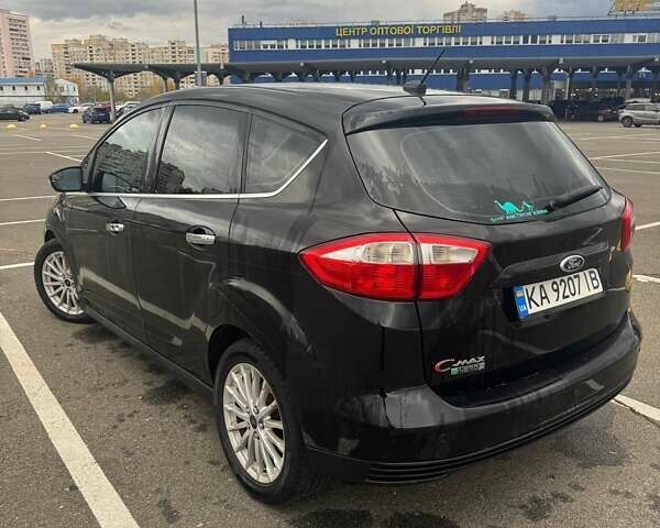 Черный Форд Си-Макс, объемом двигателя 2 л и пробегом 197 тыс. км за 8900 $, фото 3 на Automoto.ua