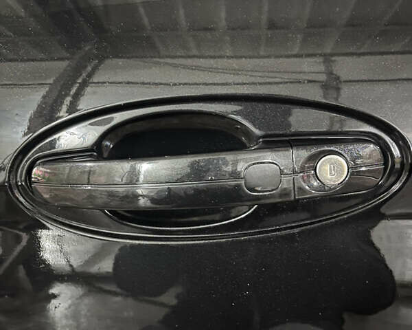 Чорний Форд Сі-Макс, об'ємом двигуна 2 л та пробігом 158 тис. км за 12999 $, фото 9 на Automoto.ua