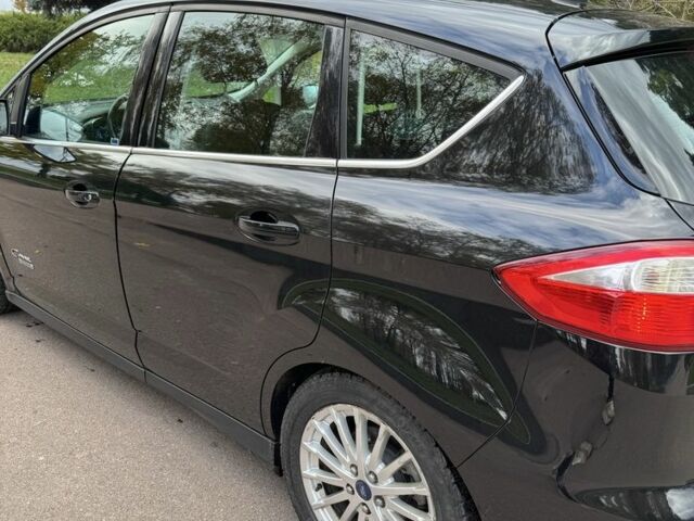 Черный Форд Си-Макс, объемом двигателя 2 л и пробегом 178 тыс. км за 11200 $, фото 2 на Automoto.ua