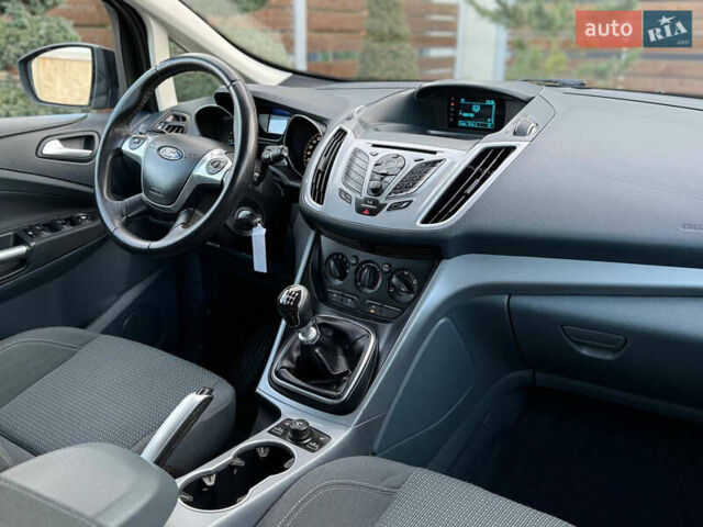 Черный Форд Си-Макс, объемом двигателя 1.6 л и пробегом 232 тыс. км за 8199 $, фото 51 на Automoto.ua