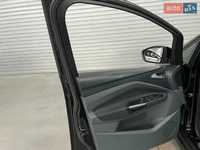 Чорний Форд Сі-Макс, об'ємом двигуна 1.6 л та пробігом 220 тис. км за 8990 $, фото 43 на Automoto.ua