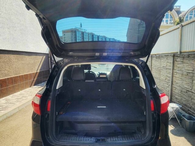 Черный Форд Си-Макс, объемом двигателя 2 л и пробегом 146 тыс. км за 11500 $, фото 3 на Automoto.ua