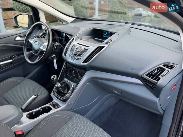 Черный Форд Си-Макс, объемом двигателя 1.6 л и пробегом 232 тыс. км за 8199 $, фото 45 на Automoto.ua