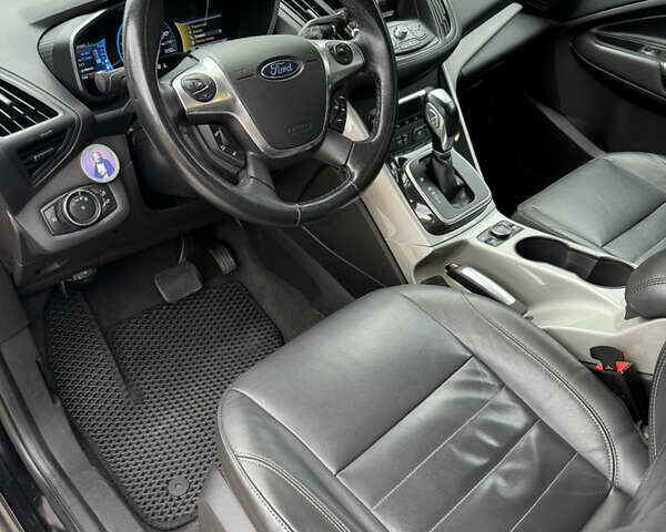 Чорний Форд Сі-Макс, об'ємом двигуна 2 л та пробігом 178 тис. км за 10200 $, фото 7 на Automoto.ua